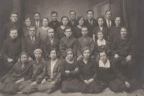 Рабочие литейного цеха Воткинского завода (1931 год)